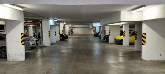 Eladó garázs, Győrött, Víztükör utcában 4.7 M Ft