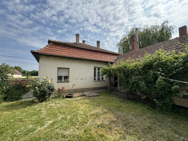 Eladó családi ház, Jászszentandráson 19.8 M Ft, 3 szobás