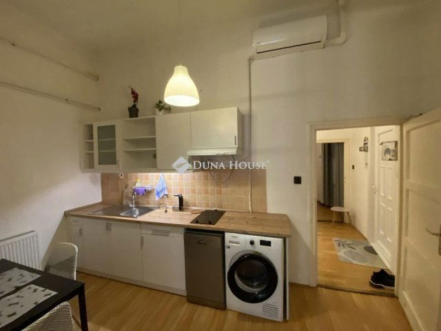 Kiadó téglalakás, albérlet, VII. kerületben, Hársfa utcában