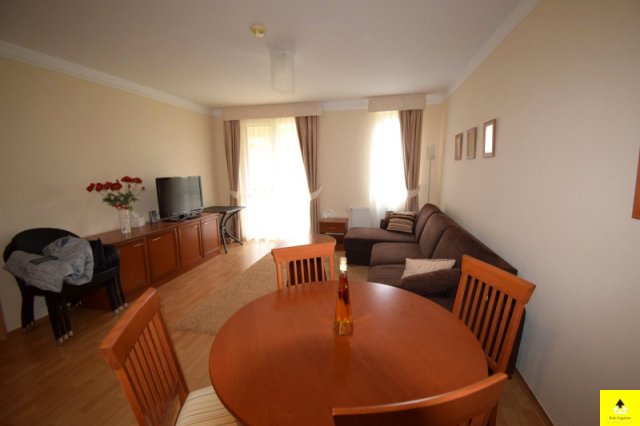Kiadó téglalakás, albérlet, Bükön 180 E Ft / hó, 3 szobás