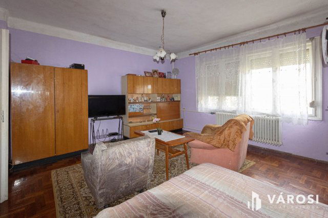 Eladó családi ház, Sarkadkeresztúron 10.5 M Ft, 2 szobás