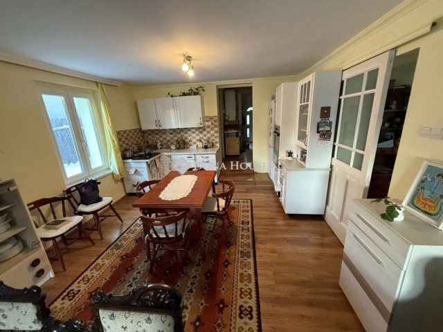 Eladó családi ház, Debrecenben 99 M Ft, 3 szobás