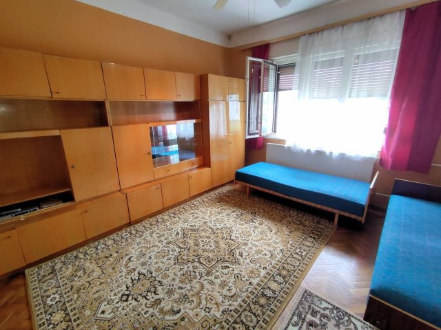 Eladó családi ház, Mohácson 33 M Ft, 3 szobás