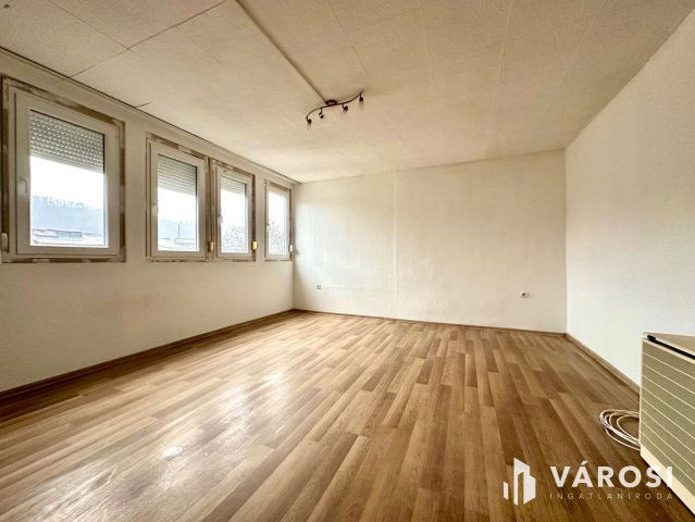 Eladó téglalakás, Salgótarjánban 19.9 M Ft, 2 szobás