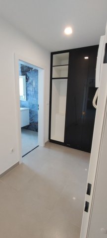 Eladó téglalakás, Esztergomban 67 M Ft, 2 szobás