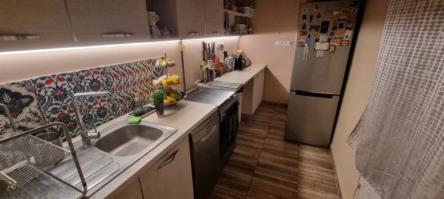 Eladó téglalakás, Budapesten, VII. kerületben 65.9 M Ft