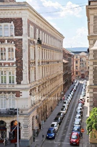 Eladó téglalakás, Budapesten, VIII. kerületben 99.9 M Ft