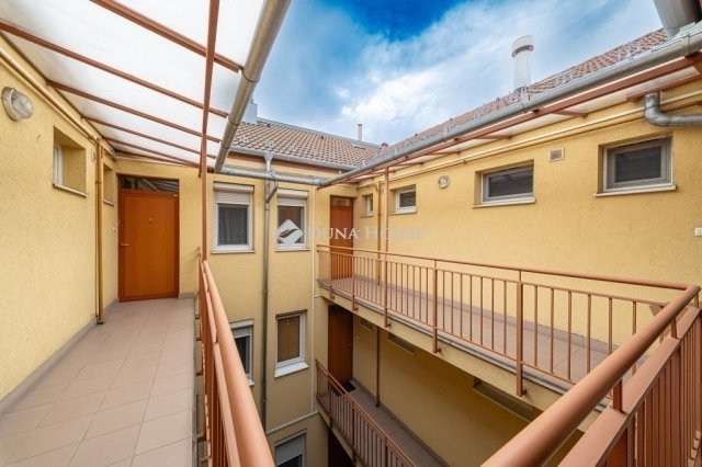 Eladó téglalakás, Budapesten, XIX. kerületben 84.9 M Ft