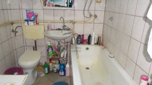 Eladó családi ház, Tiszaszentimrén 19.1 M Ft, 2 szobás