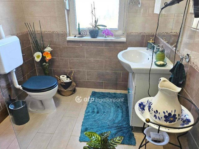 Eladó családi ház, Gyenesdiáson 125 M Ft, 4 szobás