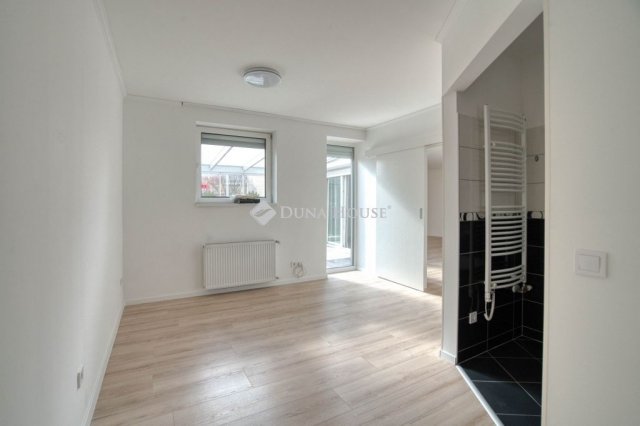 Eladó téglalakás, Budapesten, II. kerületben 223.5 M Ft