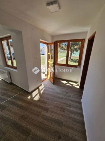 Eladó családi ház, Zalakaroson 85.9 M Ft, 4 szobás