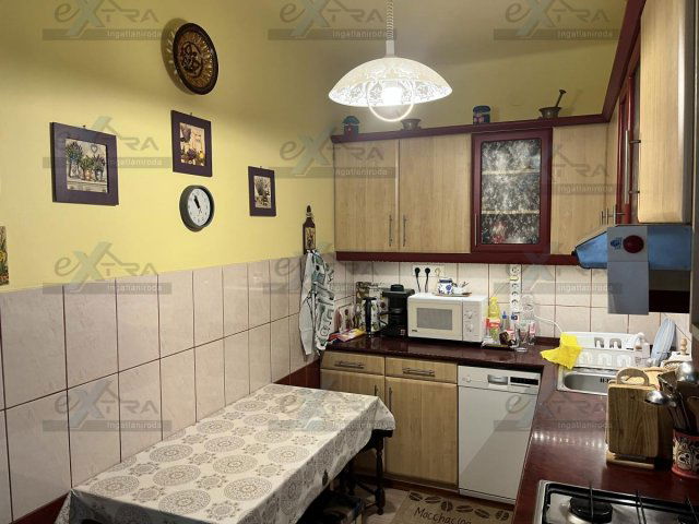 Eladó családi ház, Szegeden 115 M Ft, 7 szobás