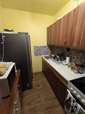 Eladó panellakás, Oroszlányban 34.9 M Ft, 3 szobás