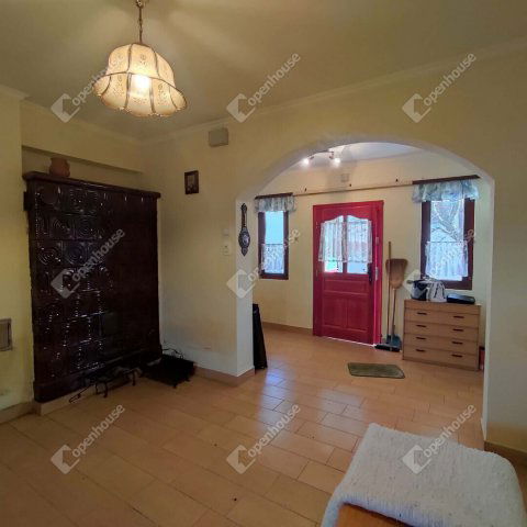 Eladó családi ház, Nagyalásonyon 19.9 M Ft, 2 szobás