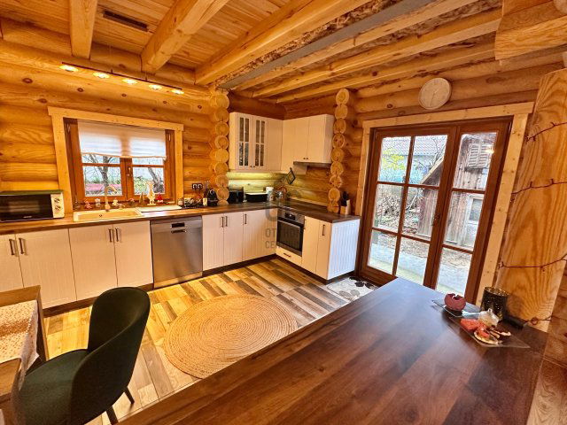 Eladó családi ház, Szigetszentmiklóson 119.89 M Ft, 3 szobás