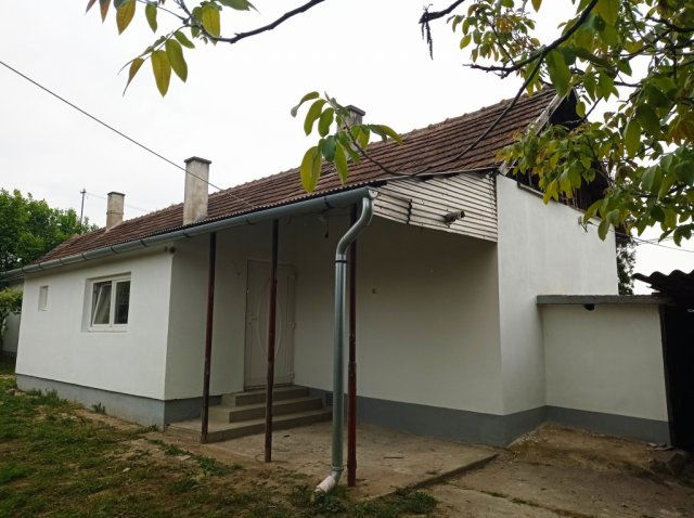 Eladó családi ház, Zalalövőn 34 M Ft, 3 szobás