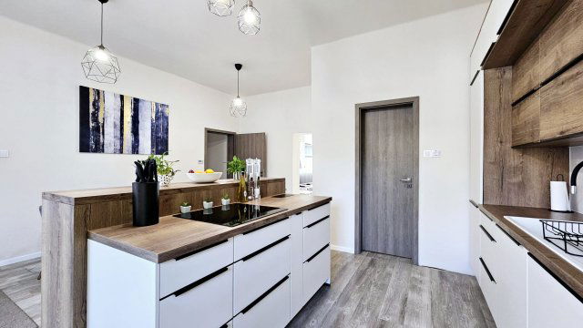 Eladó családi ház, Szigethalmon 135.9 M Ft, 4 szobás