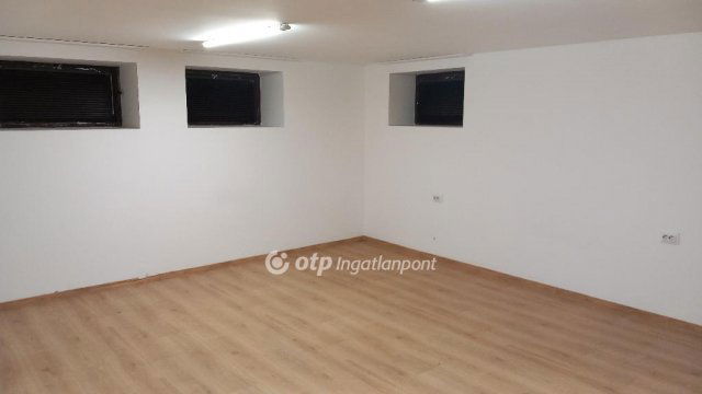 Eladó családi ház, Boldogon 55 M Ft, 5+1 szobás