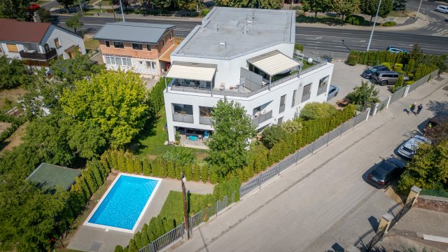 Eladó téglalakás, Balatonfüreden 149.9 M Ft, 2 szobás