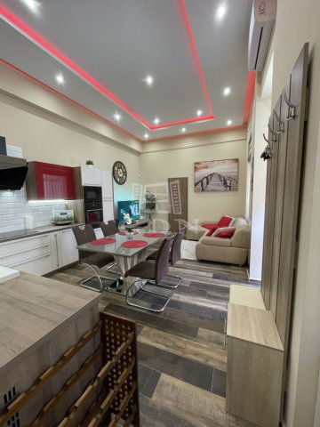 Kiadó téglalakás, albérlet, Szegeden 267 E Ft / hó, 1+1 szobás