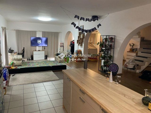 Eladó családi ház, Nagykátán 47.9 M Ft, 1 szobás