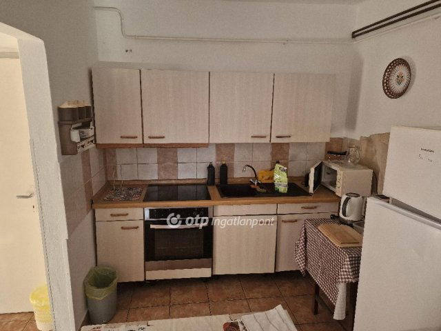 Eladó hotel, Sárospatakon 89 M Ft / költözzbe.hu