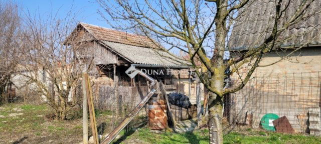 Eladó családi ház, Vajszlón 24 M Ft, 3 szobás