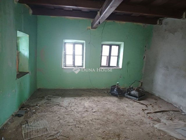 Eladó családi ház, Sajópetrin 11.99 M Ft, 1 szobás