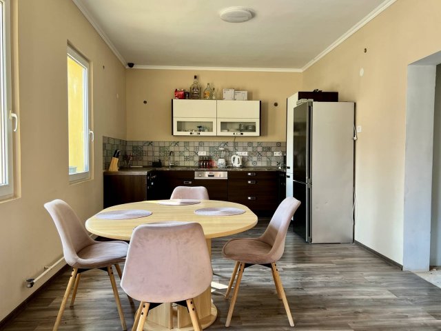 Eladó hotel, Siófokon 399 M Ft, 13 szobás / költözzbe.hu