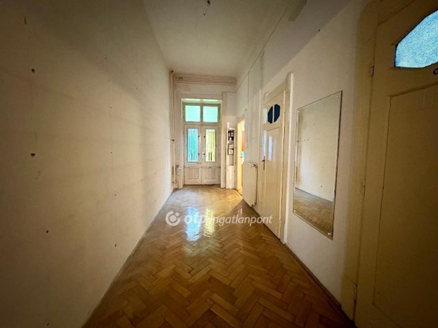 Eladó téglalakás, Budapesten, IX. kerületben 93 M Ft, 3 szobás