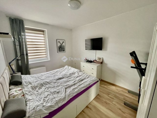 Eladó családi ház, Dabason 89.9 M Ft, 4 szobás