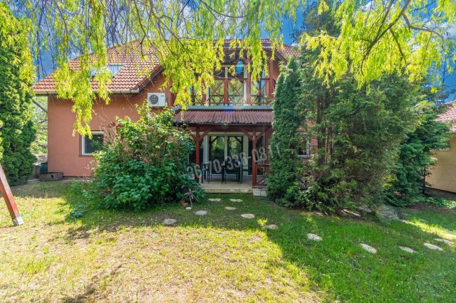 Eladó családi ház, Kerepesen, Alföldi utcában 169.9 M Ft