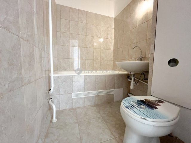 Eladó panellakás, Budapesten, XVIII. kerületben 49.99 M Ft