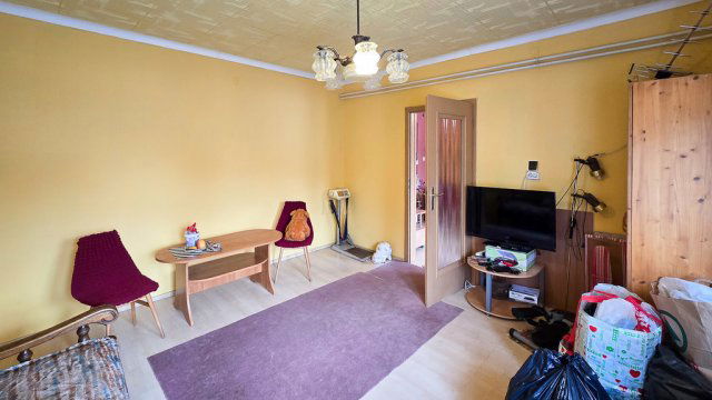 Eladó családi ház, Dunaharasztin 108.99 M Ft, 7 szobás