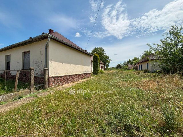 Eladó családi ház, Nagyberényen 19.5 M Ft, 2 szobás