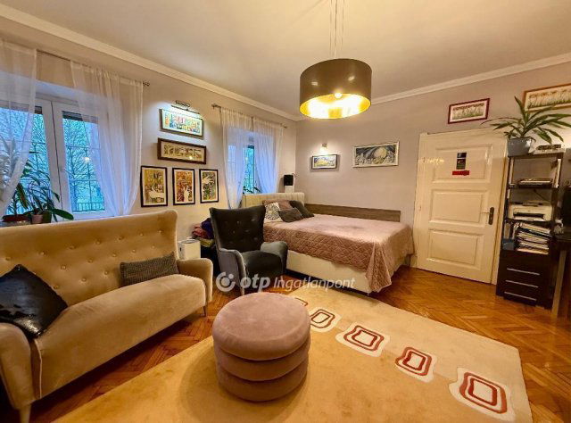 Eladó téglalakás, Debrecenben 69.9 M Ft, 2 szobás