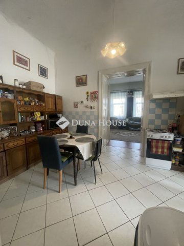 Eladó családi ház, Garán 29.9 M Ft, 4 szobás