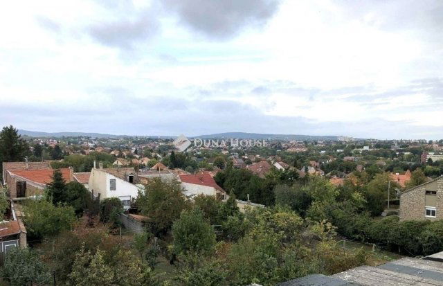 Eladó téglalakás, Pécsett 35.9 M Ft, 2 szobás