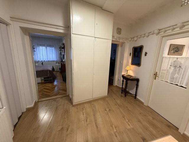 Kiadó téglalakás, albérlet, Sopronban 251 E Ft / hó, 3 szobás