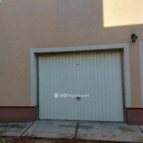 Eladó téglalakás, Budapesten, XX. kerületben 72 M Ft, 2 szobás