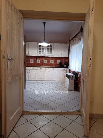 Eladó családi ház, Hajdúbagoson 35 M Ft, 3 szobás