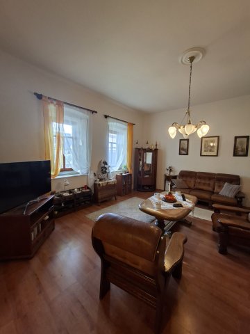 Eladó családi ház, Verpeléten, Szabadság téren 72.9 M Ft