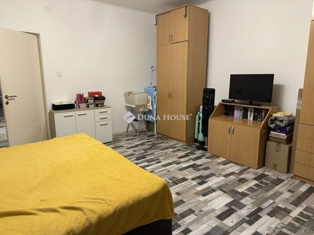 Eladó családi ház, Kisteleken 50 M Ft, 3 szobás