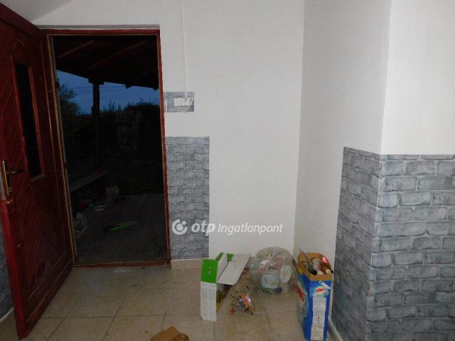 Eladó családi ház, Lánycsókon 10.9 M Ft, 3 szobás