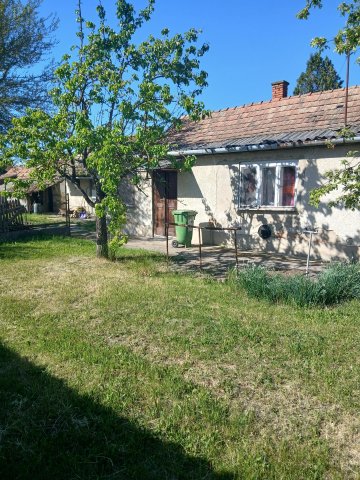 Eladó családi ház, Hajdúszoboszlón 38 M Ft, 1 szobás
