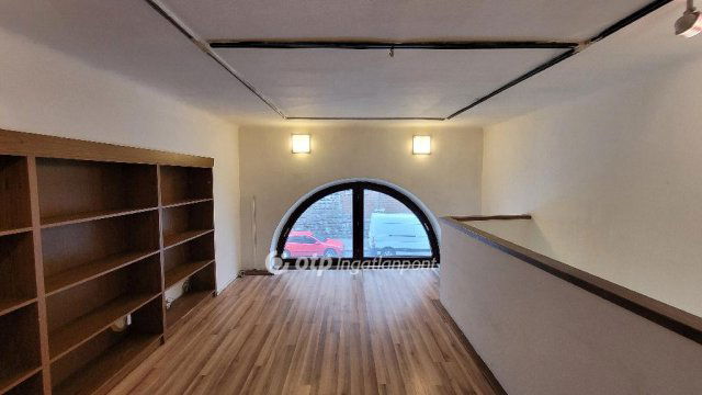 Eladó üzlethelyiség, Budapesten, VII. kerületben 38.5 M Ft