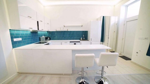 Kiadó téglalakás, albérlet, VII. kerületben, Marek József utcában