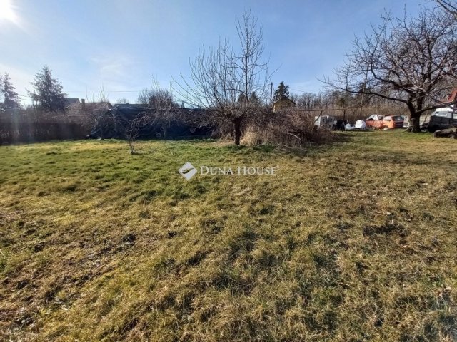Eladó telek, Pécsett 14.5 M Ft / költözzbe.hu