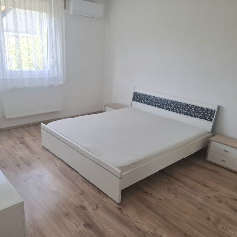 Eladó téglalakás, Debrecenben, Gáborjáni Szabó Kálmán utcában